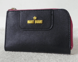 良品　マリークワント　ＭARY ＱUANT　レザー　ブラック　黒　小銭入れ　コインケース