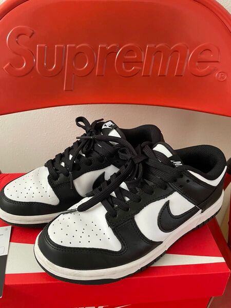 NIKE DUNK パンダ