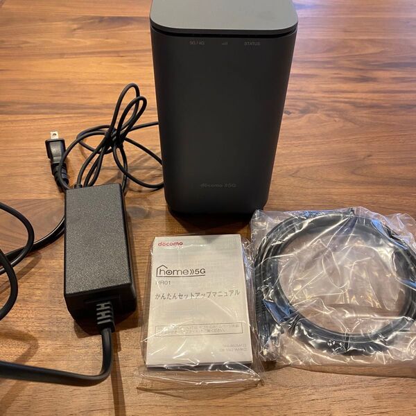 ドコモhome5G HR01 ダークグレー ホームルーター
