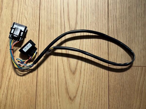pivot 3-drive専用 スロットルコントローラー用ハーネス TH-4A ピボット