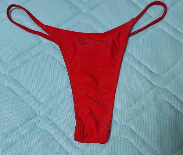 新品未使用レディース水着ビキニパンツ サイズ M Tバッグ