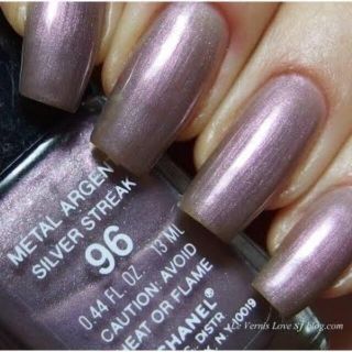 シャネル ヴェルニ ネイルカラー96 METAL ARGENT