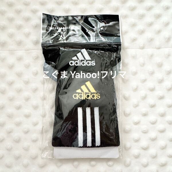 adidas アディダス リストバンド スリーライン ゴールド ロゴ ブラック 黒 クーポンで200円オフ