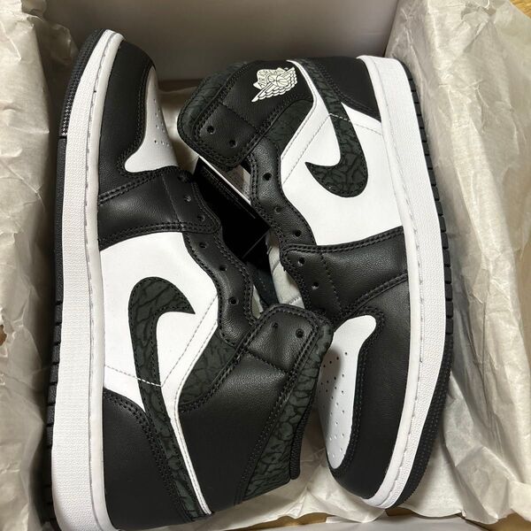 Nike Air Jordan 1 Mid "Panda Elephant/Safari"