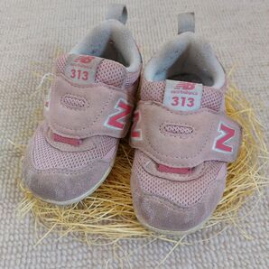 New Balance 313 ベビーシューズ 13cm ピンク