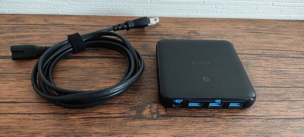 ANKER PowerPort Atom III slim 充電器