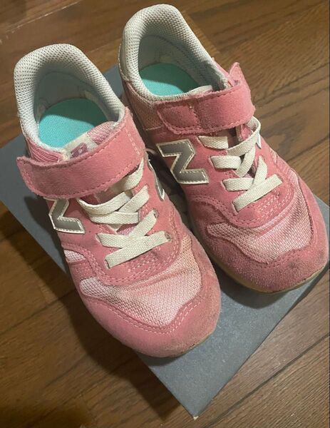 ニューバランス 17cm ピンク New Balance