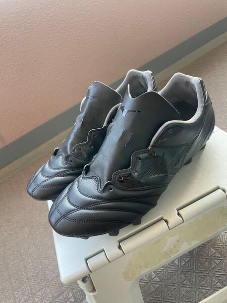MIZUNO モナルシーダネオ 27センチ