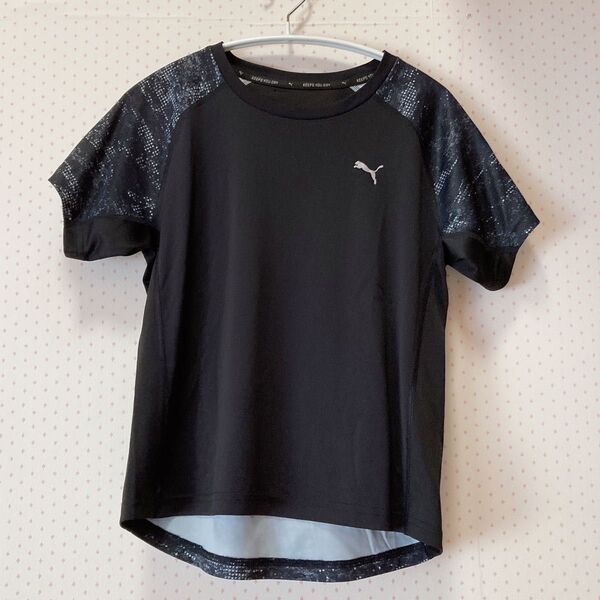 PUMA スポーツTシャツ 半袖Tシャツ 半袖 ブラック Tシャツ プーマ