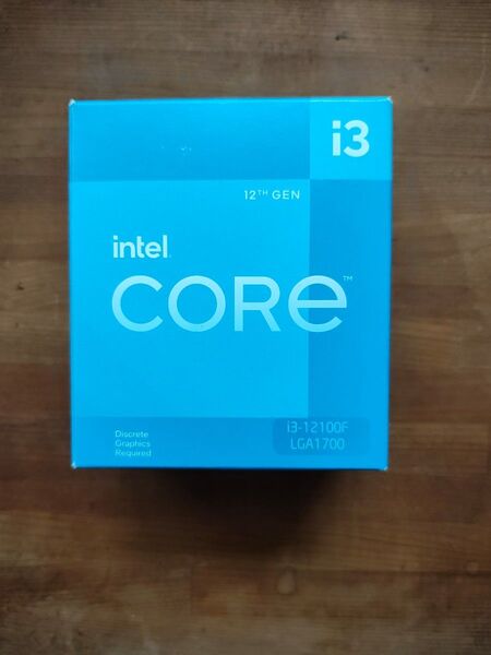 インテル i3-12100F リテールファン未使用