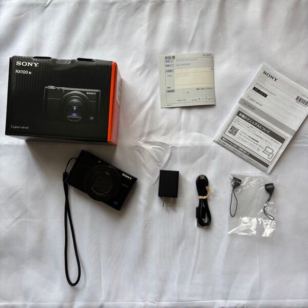 DSC-RX100M7 SONY