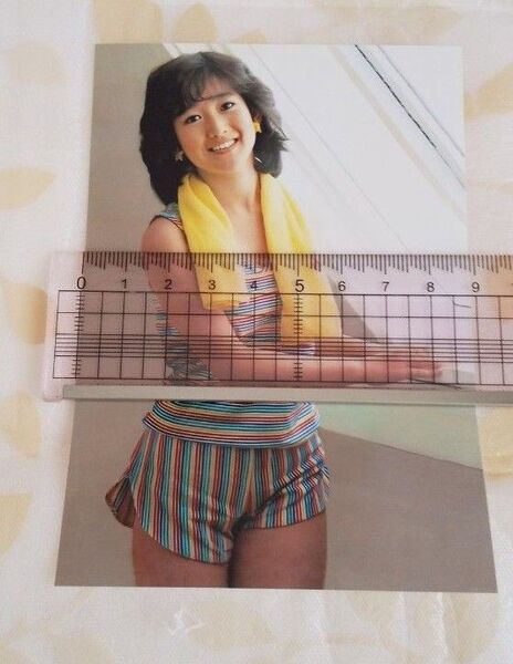 岡田有希子 L判写真