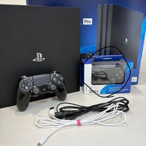 PS4 pro 1TB Model CUH-7200B