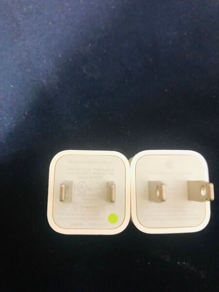 即日発送 【純正】Apple USB充電器ACアダプター 2個セット【A1385】