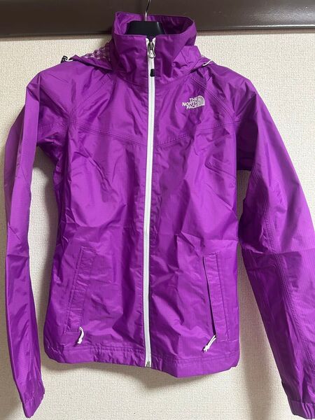 THE NORTH FACE ナイロンジャケット パープル