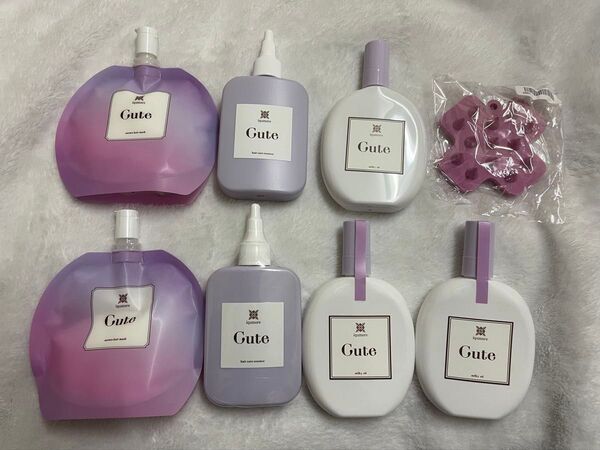 イクモアキュートミルキィオイル ヘアケアエッセンス オーロラヘアマスク