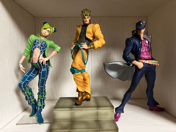 ジョジョの奇妙な冒険 箱無しフィギュア まとめ売り ディオ 承太郎 徐倫