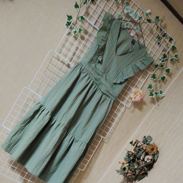 SHEIN シーイン☆ストライププリーツワンピース グリーン