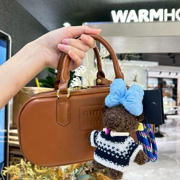 ぬいぐるみ キーホルダー 韓国 じゃらじゃらキーホルダー バッグチャーム スマホホルダー 人気 ストラップ ブルー リボン ニット