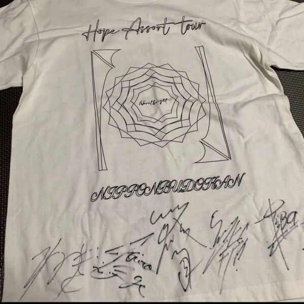 Novelbright 竹中雄大 圭吾 山田海斗 沖聡次郎 サイン入り Tシャツ サイズM
