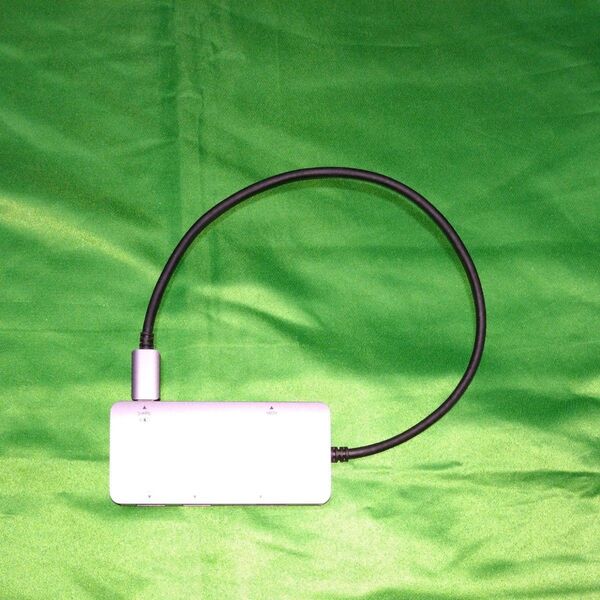 エレコム USB Type-C ハブ ドッキングステーション 6-in-1 DST-C12SV/EC