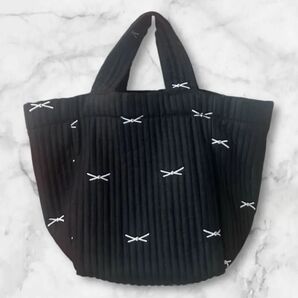 ヌビバッグ 黒 ブラック リボン トートバッグ 可愛い マザーズバッグ 韓国 エコバッグ バレエコア かわいい ハンドバッグ