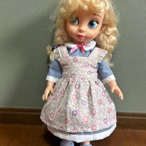 ハンドメイド アニメータードール服 着せ替え 水色ワンピース 花柄ピンクエプロン リボン付き 2点セット