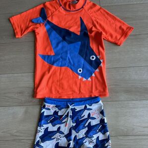 ラッシュガード&スイムパンツ 上下セット サメ柄 6-7Y 洗濯済み