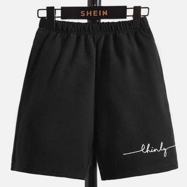 800円 116-122cm黒のハーフパンツ