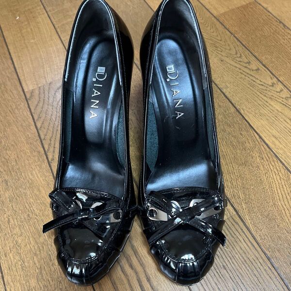 DIANA ダイアナ エナメルパンプス リボンタッセル 美品