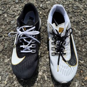 NIKE ズームフライ(アシンメトリーカラー)