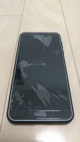 ジャンク品 SHARP AQUOS sense3 Plus 901SH