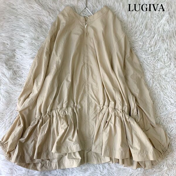 LUGIVA TOKYO ルギヴァ トウキョウ ペプラム ナイロンブルゾン ライトアウター 38サイズ ベージュ 春秋