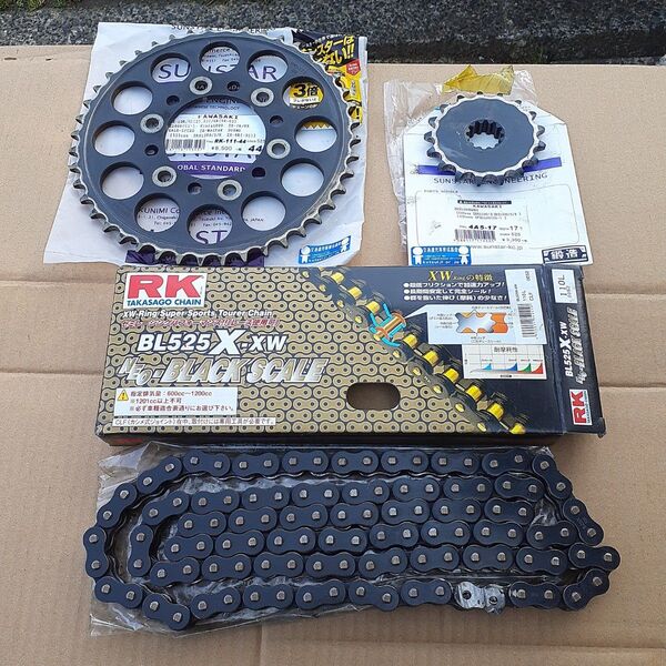 ZRX1200R スプロケ ドライブチェーン 525 コンバート スプロケット