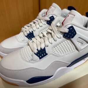 NIKE SB Air Jordan 4 Retro SP Summit White/Navy DR5415-100