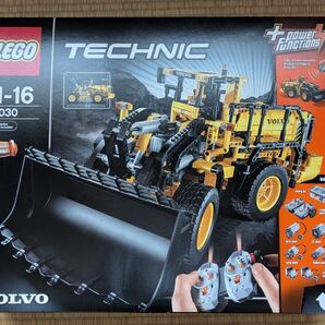【新品未使用】LEGO テクニック ボルボL350F ホイールローダー 42030