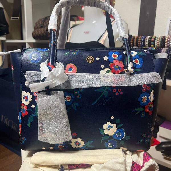 Tory Burch トートバッグ