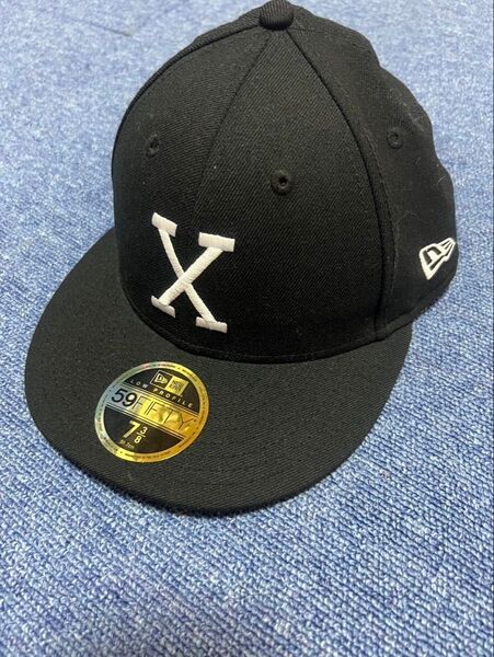 NEW ERA XLARGE コラボ キャップ Xロゴ ブラック 7 3/8