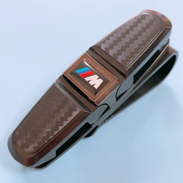 BMW bmw M m サングラスホルダー メガネかけ クリップ付き カーボン調 カーアクセサリー 車内収納