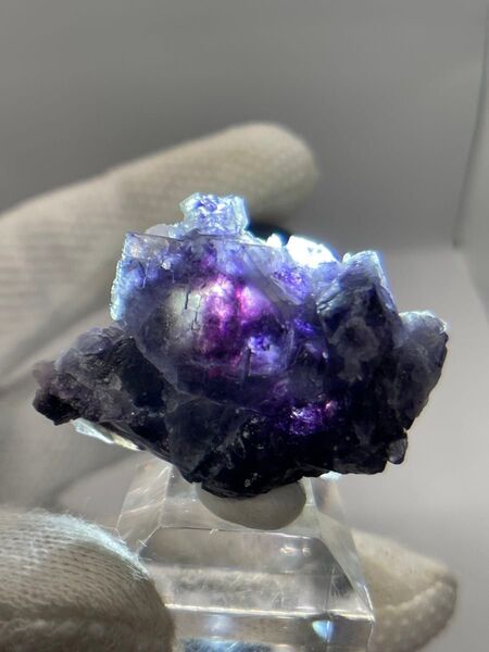 #16g パープルファントムフローライト 【内モンゴル 銀都】鉱物標本 蛍石 天然石 キューブ