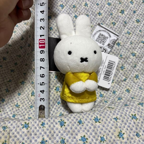ブルーナ miffy70th Gold&Black ちょっこりさん ミッフィー (ゴールド) ぬいぐるみ高さ約14cm