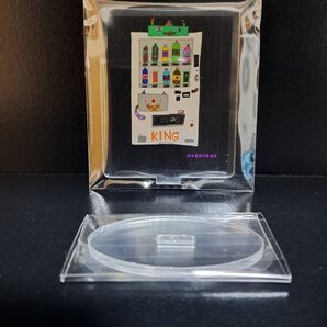 ×3(KING) ハンドメイド オリジナル アクリルスタンド 自販機