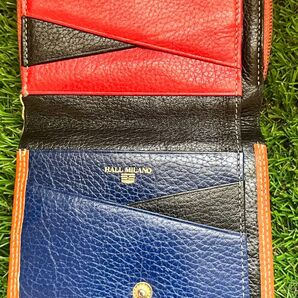 HALL MILANO レザー二つ折り財布