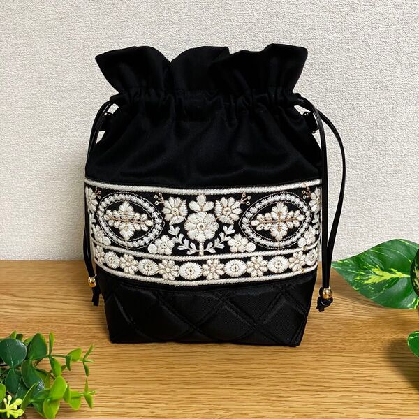 014 インド刺繍リボンの巾着バッグM ショルダーバッグ ハンドメイド ポシェット