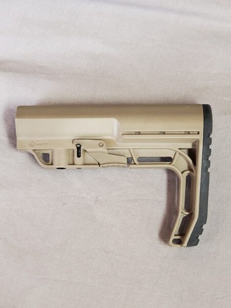 実物 MFT ストック タンカラー ミニマリスト M4 FDE BATTLELINK