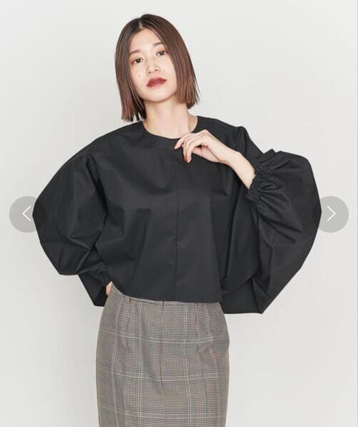 ASTRAET クルーネック ドルマン パフスリーブブラウス ブラック 長袖シャツ