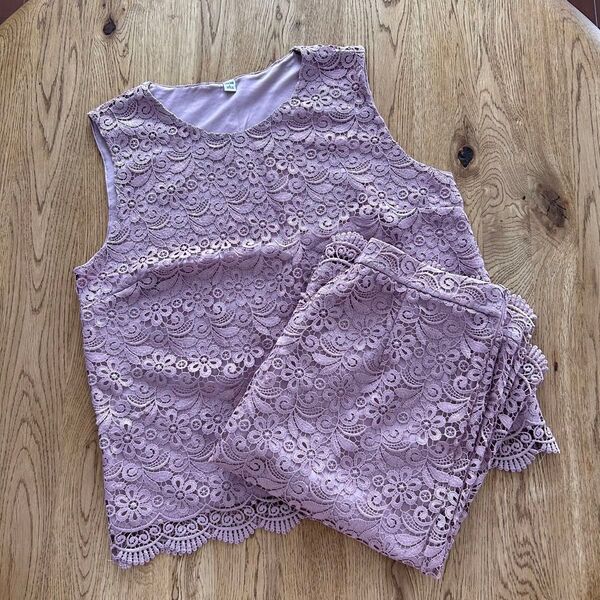 UNIQLO レースノースリーブTシャツ スカート セットアップ ピンク 花柄刺繍 Lサイズ XLサイズ ノースリーブ