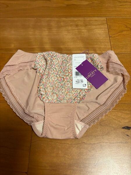 ウンナナクール ショーツ L 新品未使用