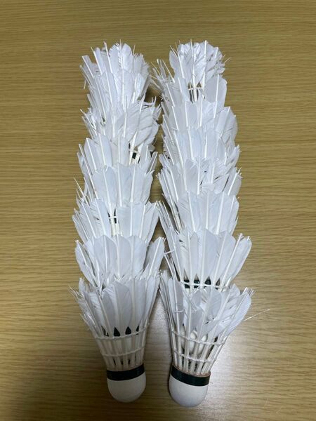 中古シャトル/エアロセンサ400&500/16個/工作やバッティング向き/ ヨネックス