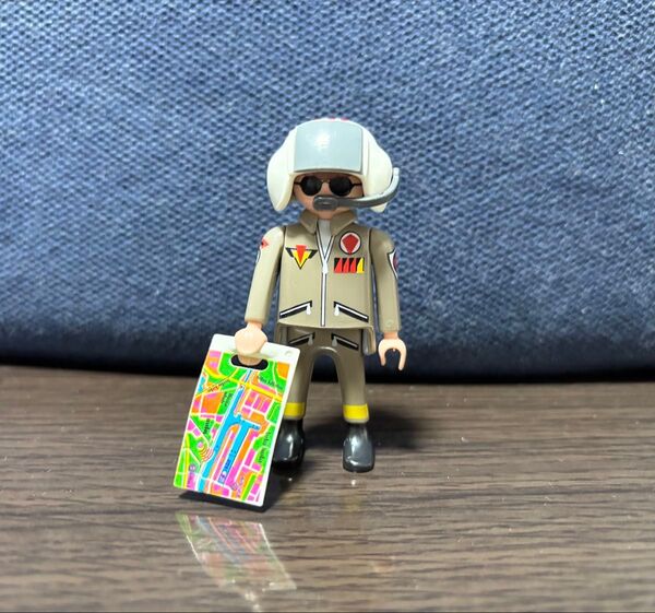 プレイモービル playmobil fi?ures(series 4) パイロット